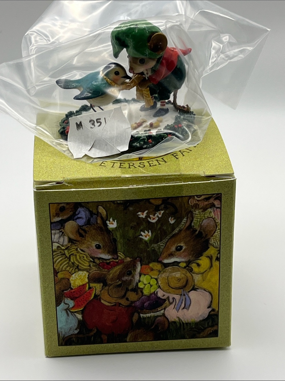 Wee Forest Folk Helpful Elf Figurine - Green and Red - Picture 15 of 15